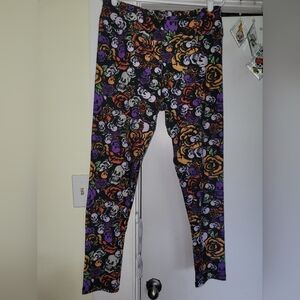 Hard To Find Skull An Roses Leggings